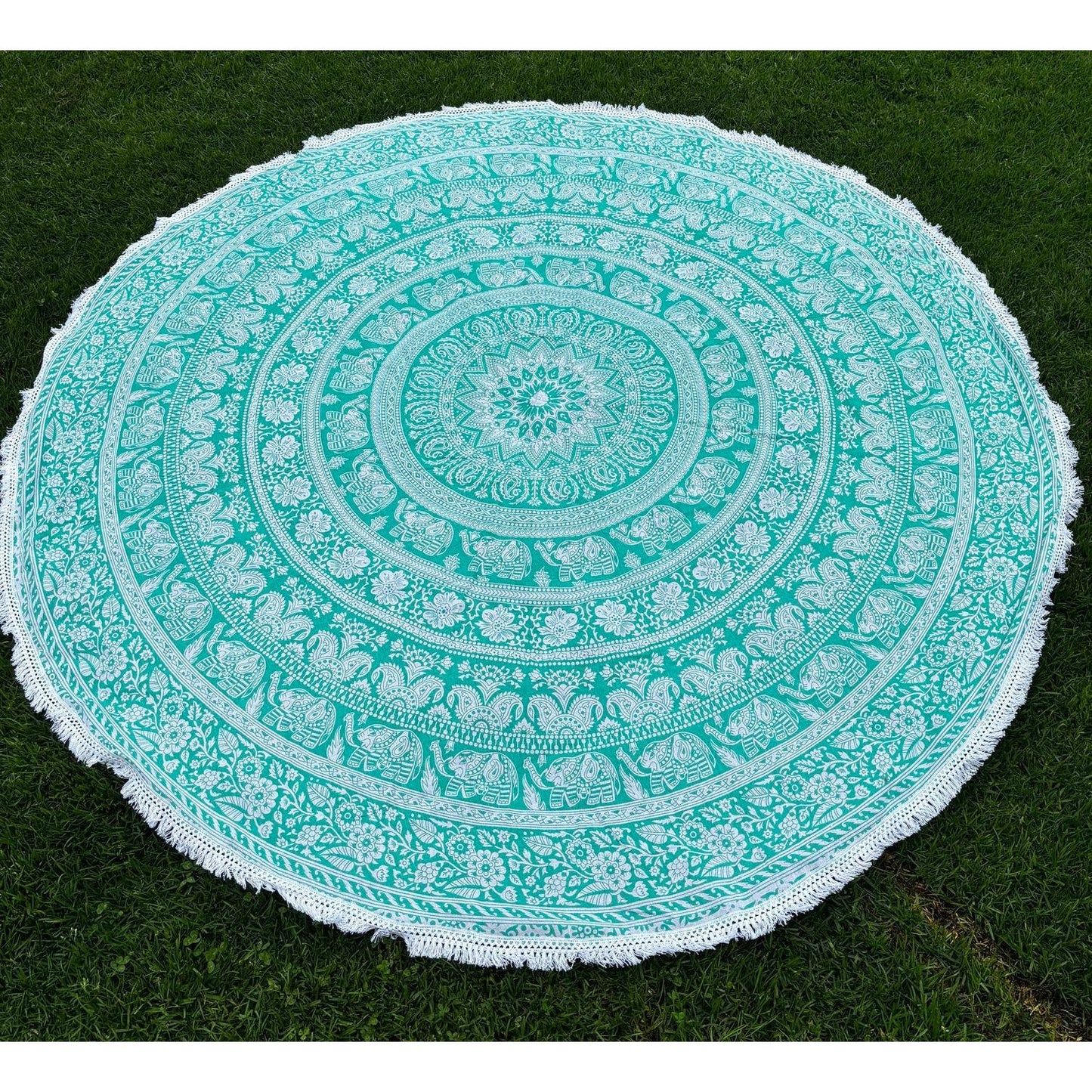 Roundie Throw